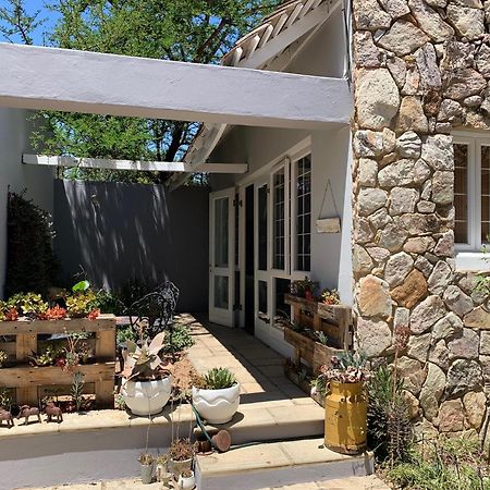 Home From Home, Waverley B&B, Johannesburg Bagian luar foto